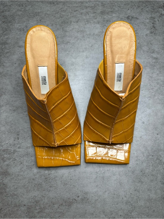 Miista Shoes - Miista London Mustard Croc-Embossed Leather Mule Heels